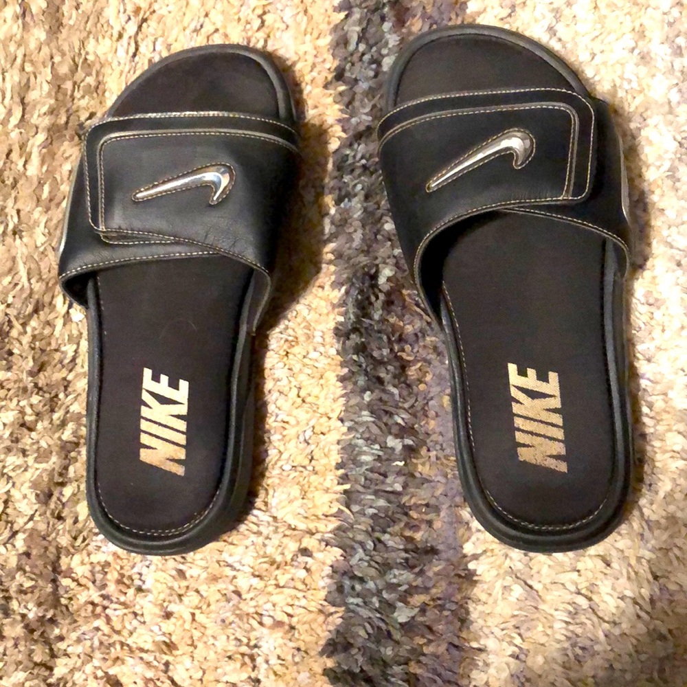 Nike memory foam slides